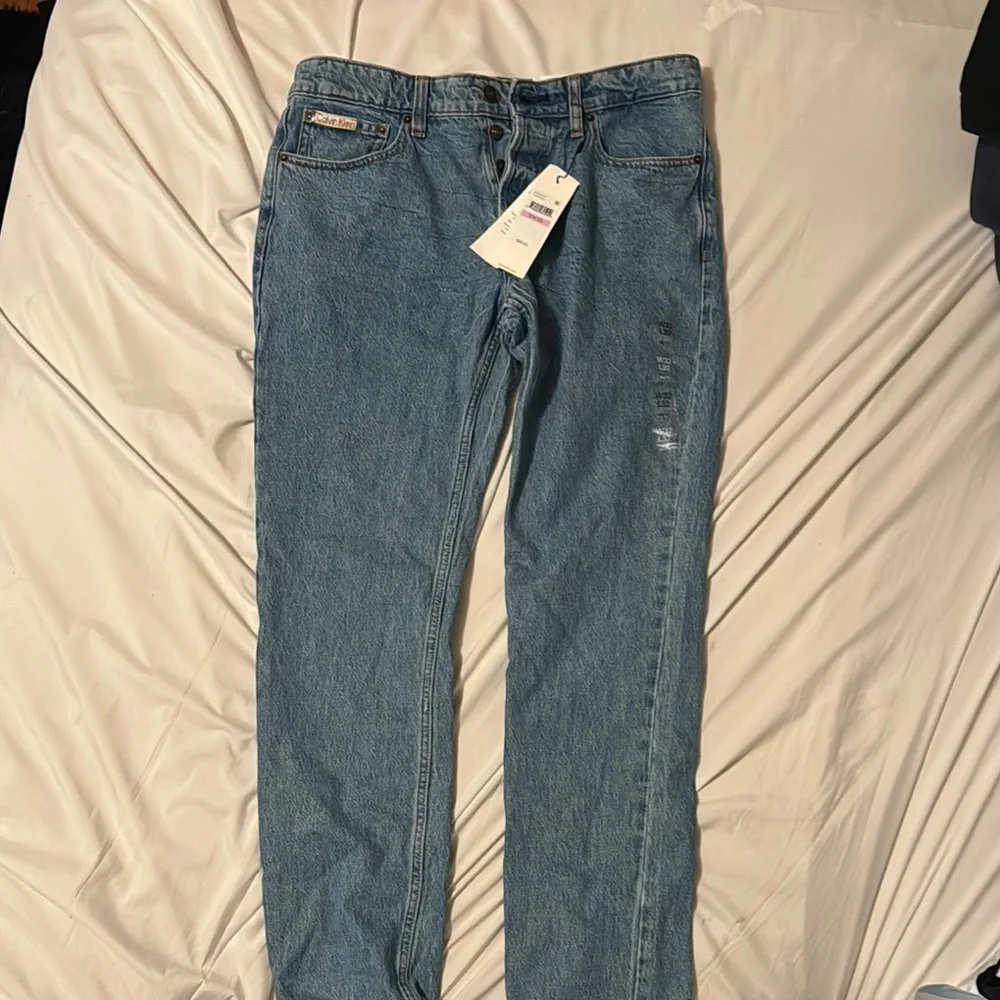 Calvin Klein Classic Blue Jeans - Picture 1 of 3